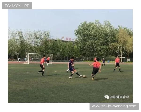 足球比赛中的球员健康管理与恢复周期